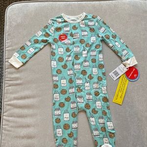 Magnetic me pajama milk and cookies bedtime stories